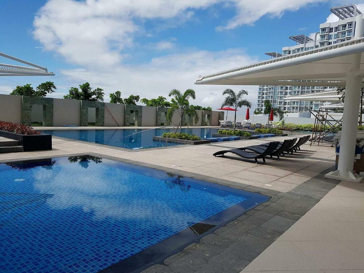 Apartment Sea View At Mactan Newtown Lapu-Lapu City Kültér fotó
